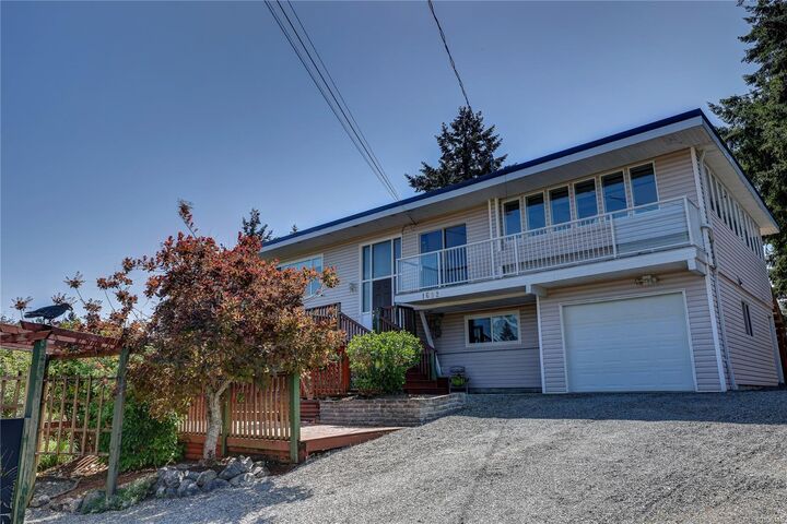 Property Photo:  1692 Centennary Dr  BC V9X 1A3 