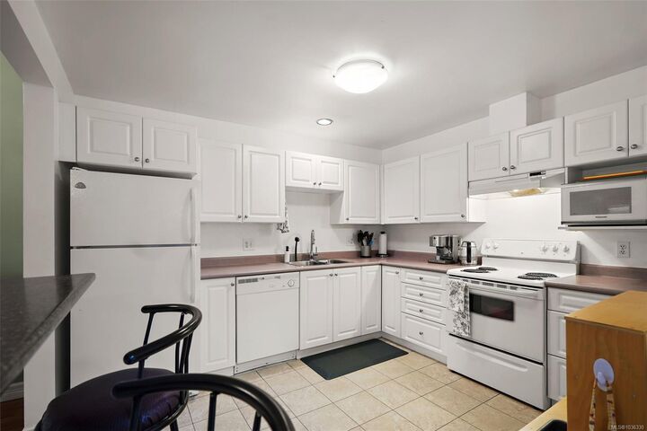 Property Photo:  3400 Quadra St 306  BC V8X 1G6 