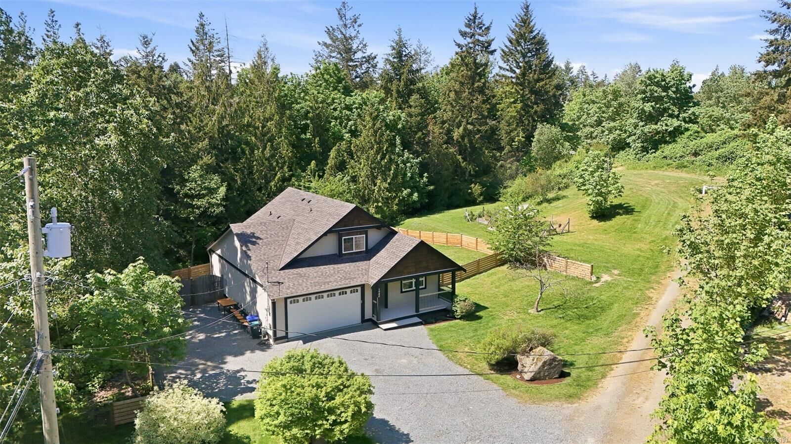 Property Photo:  1940 Woodridge Rd  BC V9X 1M2 
