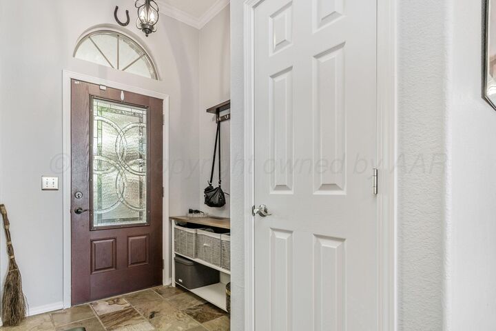 Property Photo:  2500 Ashley Lane  TX 79118-7861 