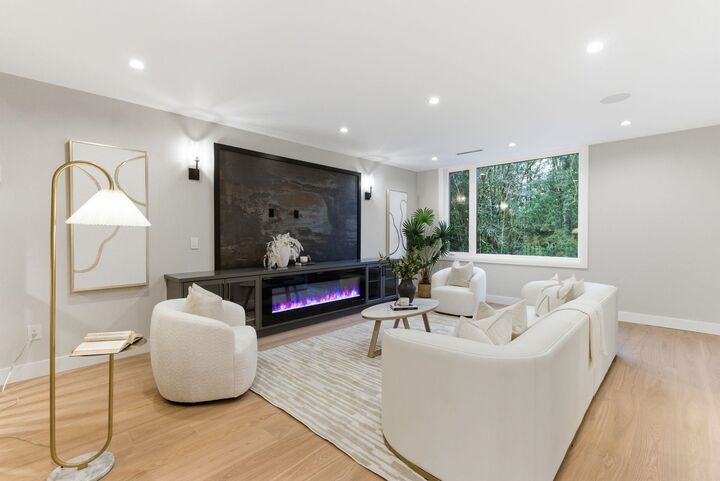 Property Photo:  8408 17th Avenue 2  BC V3N 1N2 