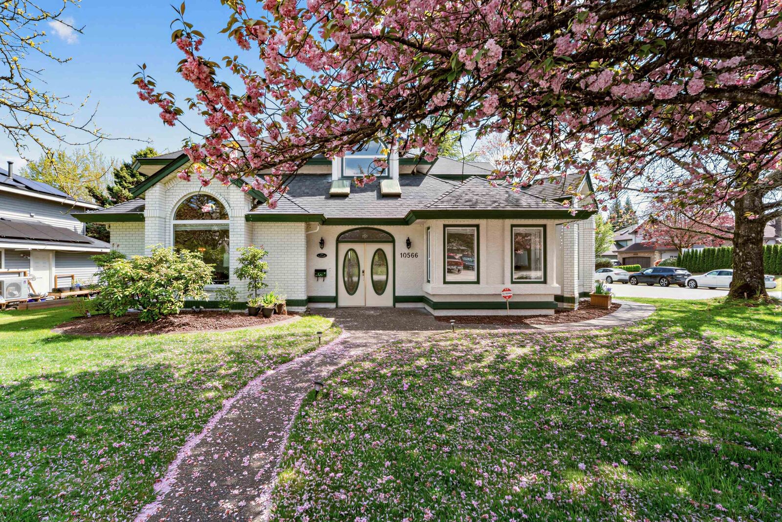 Property Photo: 10566 168 Street BC V4N 1R9