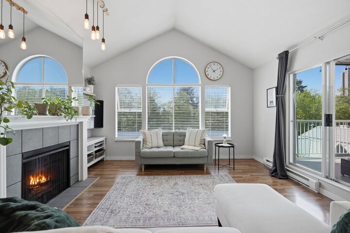 Property Photo:  10070 137A Street 22  BC V3T 5M6 