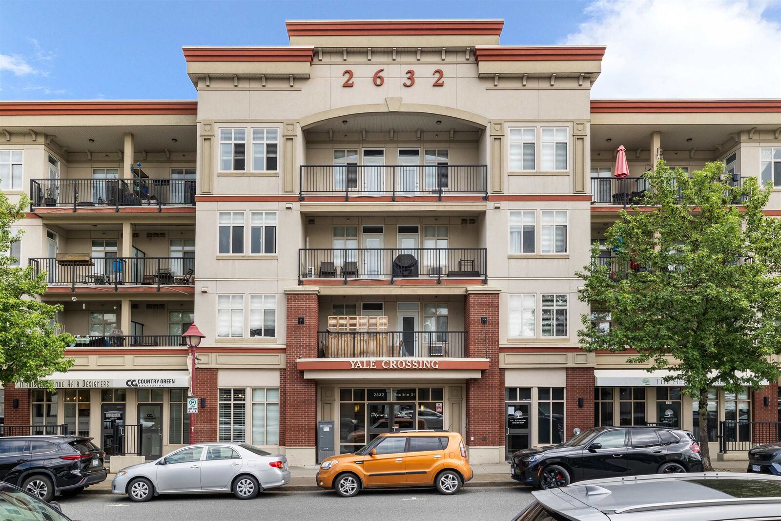 Property Photo:  2632 Pauline Street 404  BC V2S 0C9 