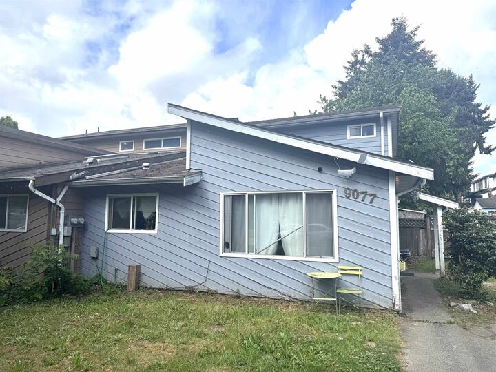 9077 135A Street — photo 1