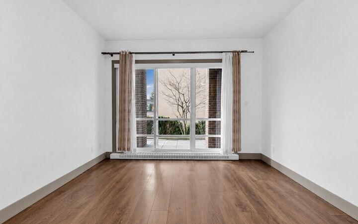Property Photo:  6875 Dunblane Avenue 103  BC V5J 0G6 
