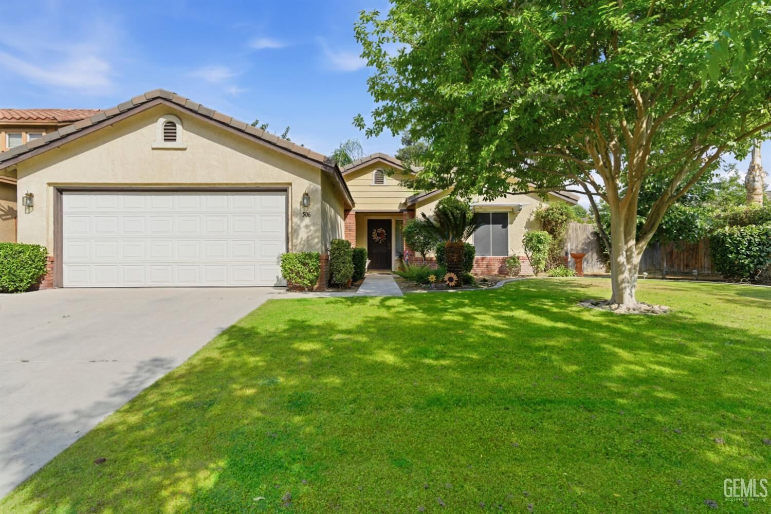 Property Photo:  506 Baltimore Drive  CA 93312 