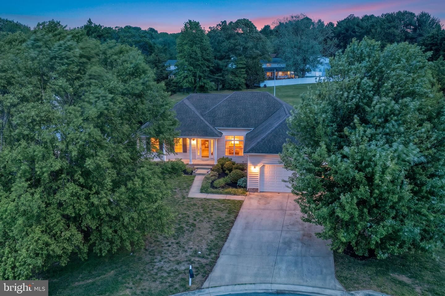Property Photo: 266 Stone Ridge Drive DE 19901