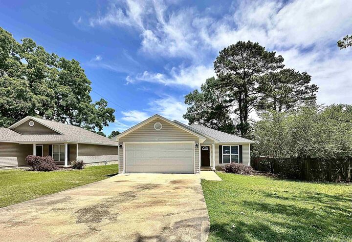 Property Photo:  710 N Main  AR 72150 