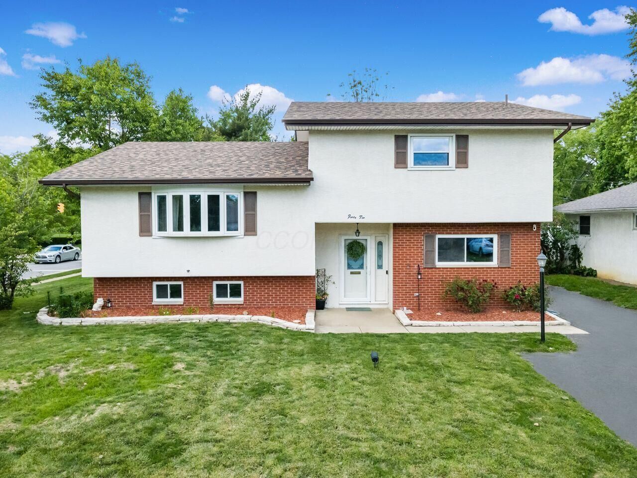 Property Photo:  4010 Etna Street  OH 43213 