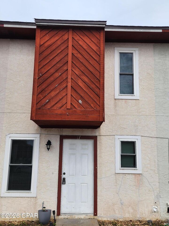 Property Photo: 4455 W 19th Street 17 FL 32405