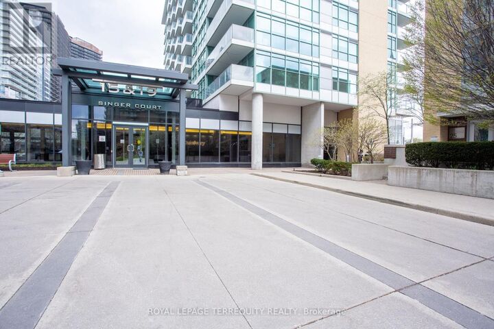 Property Photo:  19 Singer Court 221  ON M2K 0B2 