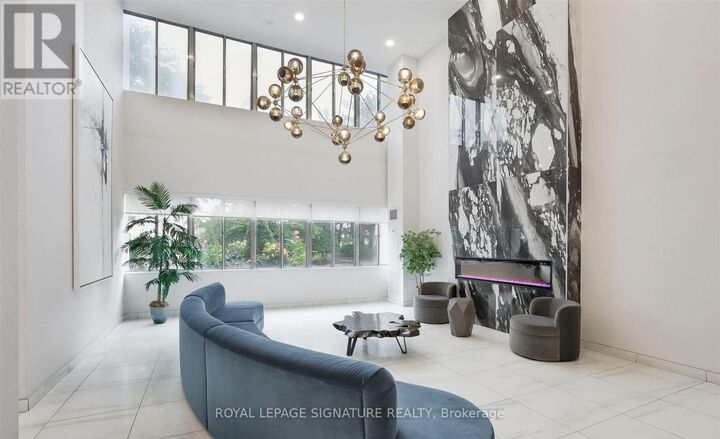 Property Photo:  1580 Mississauga Valley Boulevard 906  ON L5A 3T8 