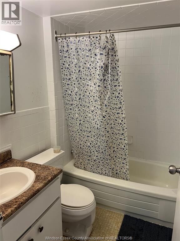 Property Photo:  1580 Moy Avenue 303  ON N8X 4S9 