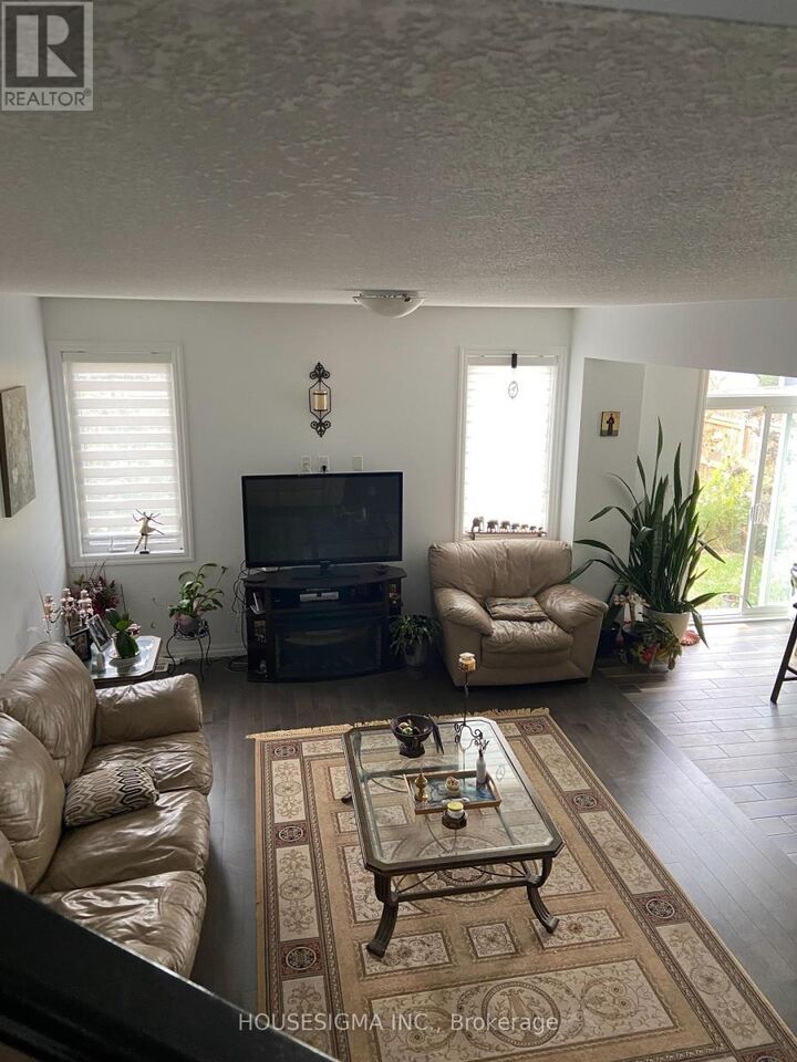 Property Photo:  348 Freure Drive West  ON N1S 0B5 