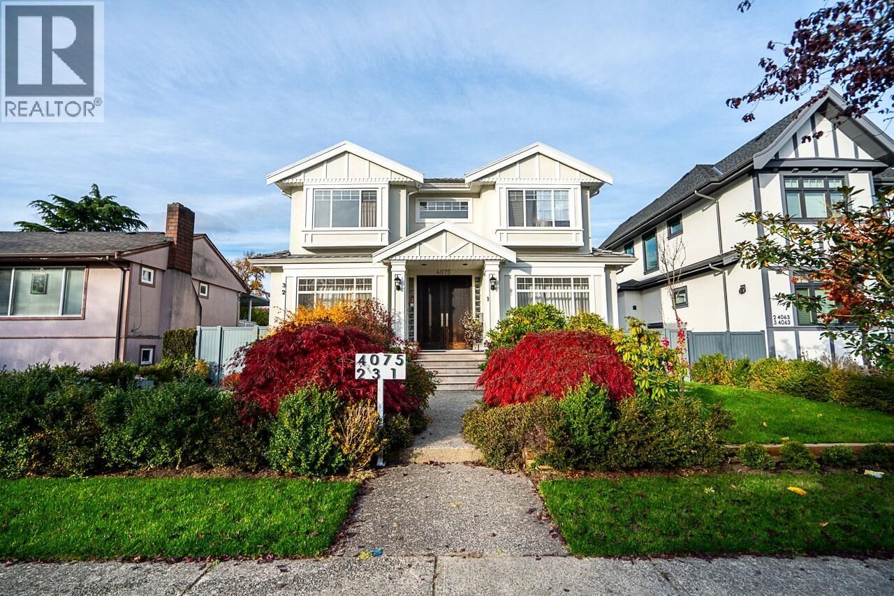 Property Photo:  4xxx-1 West 28 Street  BC V6S 1S7 