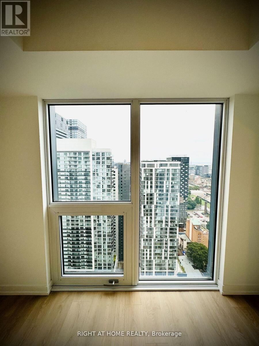 Property Photo:  82 Dalhousie Street 3818  ON M5H 0C5 