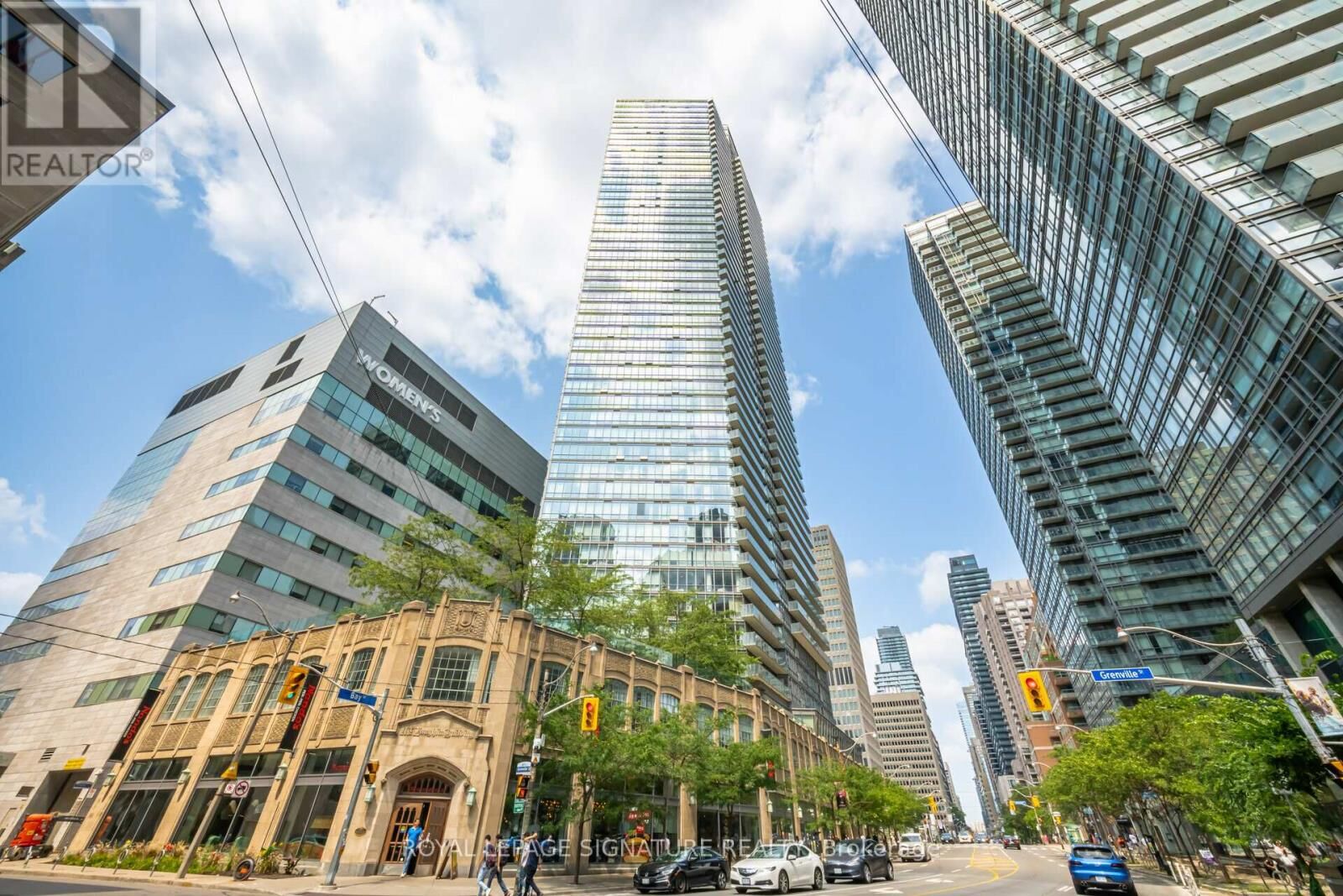 Property Photo:  832 Bay Street 3307  ON M5S 1Z6 