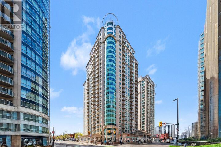 Property Photo:  234 Rideau Street 1304A  ON K1N 0A9 