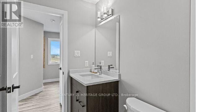 Property Photo:  3557 Colonel Talbot Road 3  ON N6P 0K5 