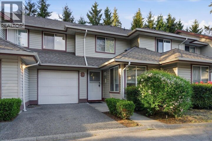 Property Photo:  20985 Camwood Avenue 9  BC V2X 2N9 