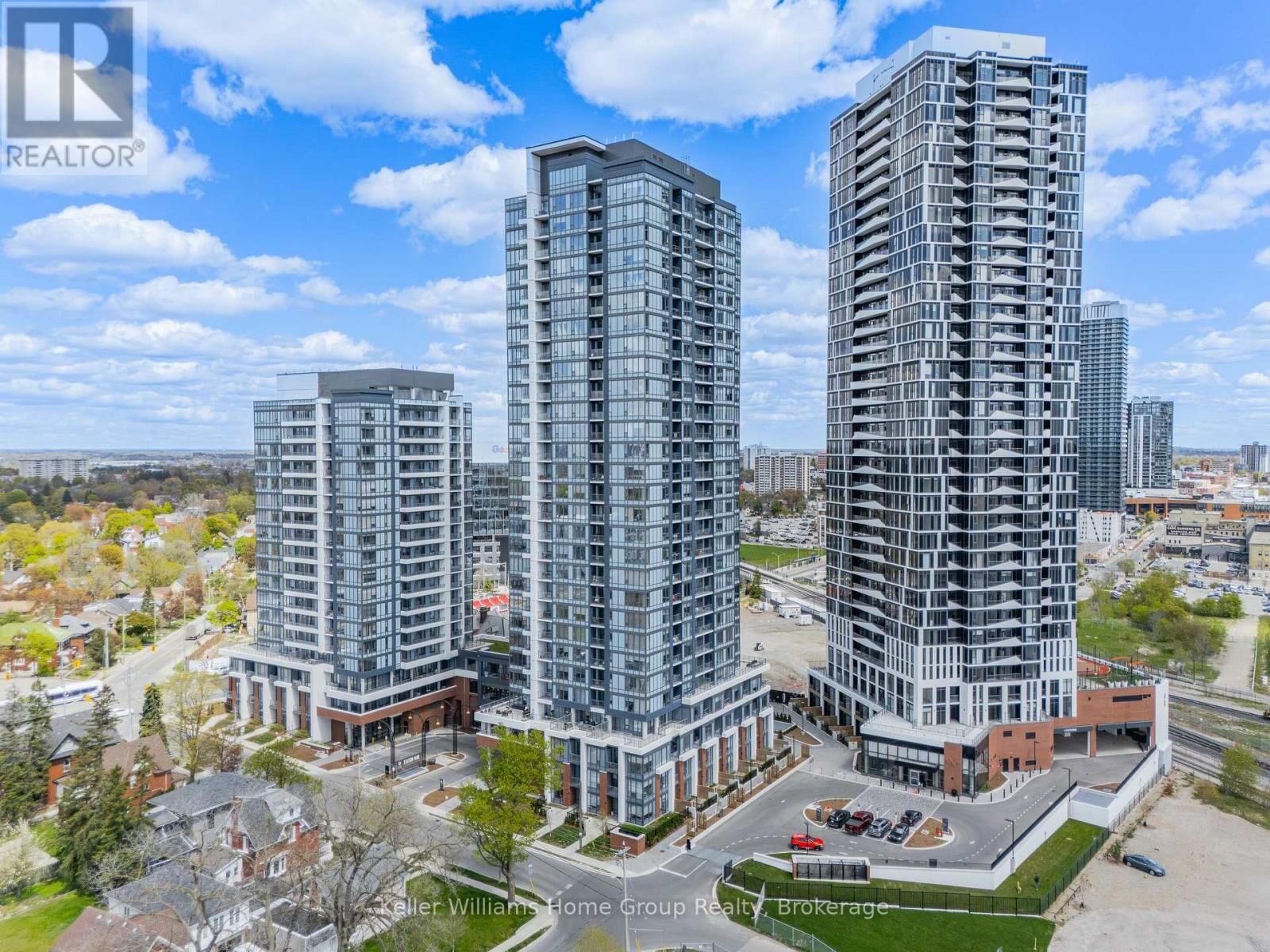 Property Photo:  15 Wellington Street South 2402  ON N2G 0E4 