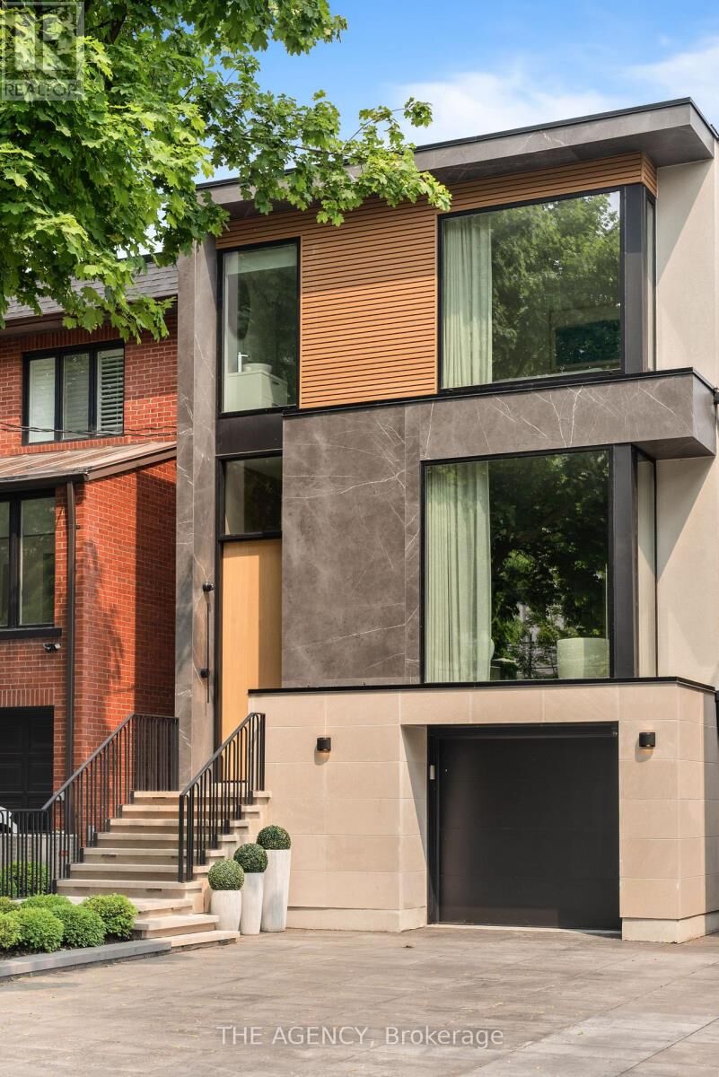 Property Photo:  126 Sherwood Avenue  ON M4P 2A7 