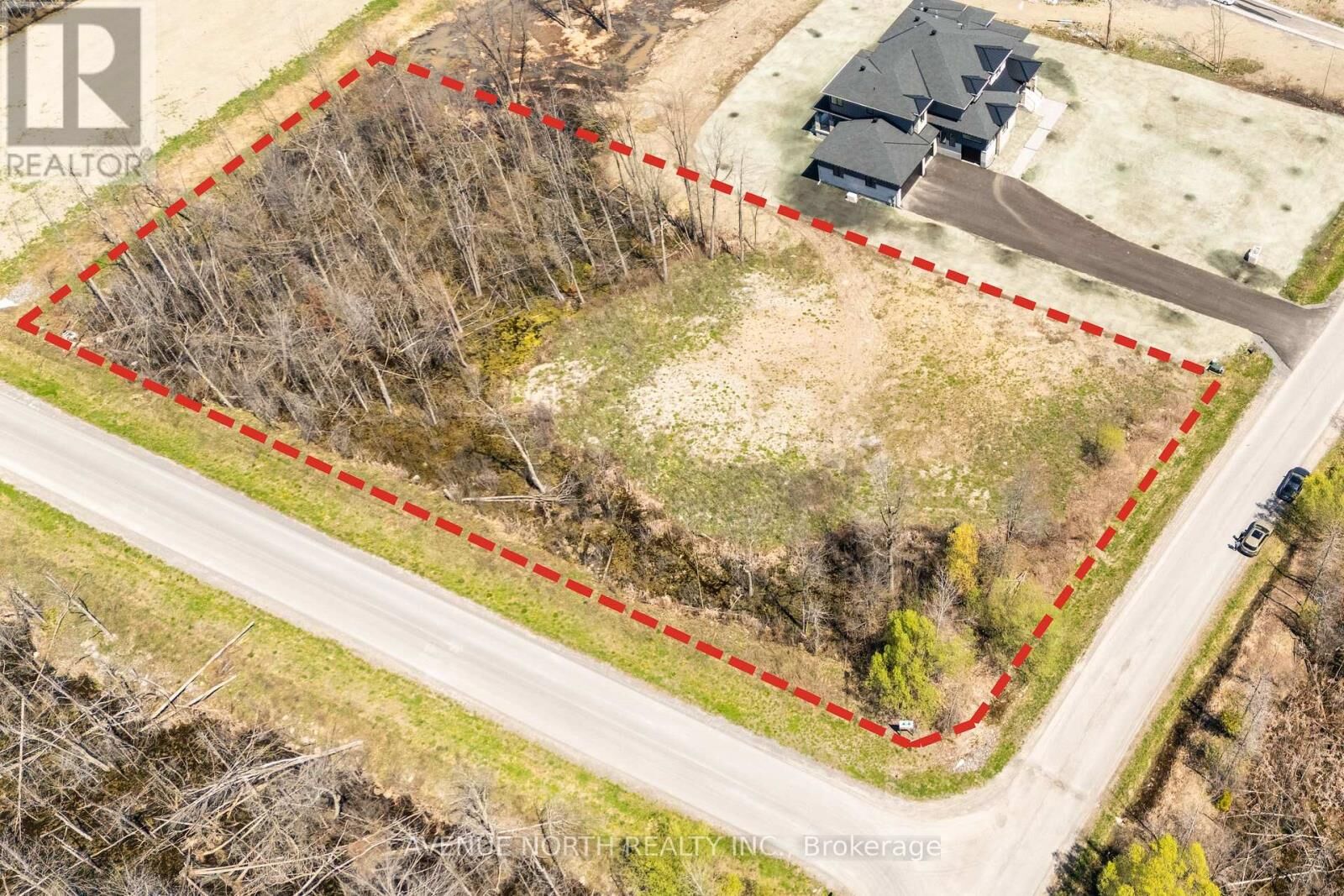 Property Photo:  5829 Red Castle Ridge  ON K4M 0A7 
