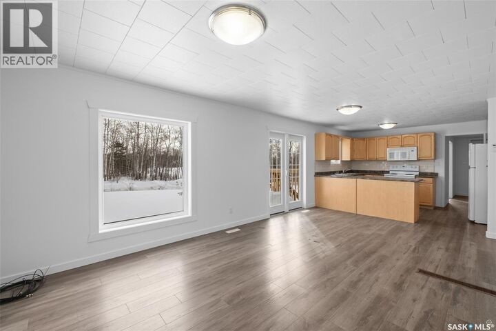 Property Photo:  125 Central Avenue S  SK S0J 0N0 