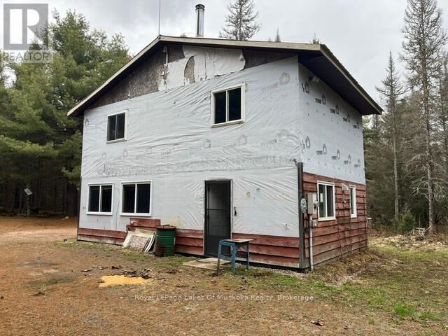 Property Photo:  796 Scarlett Road  ON P0A 1X0 