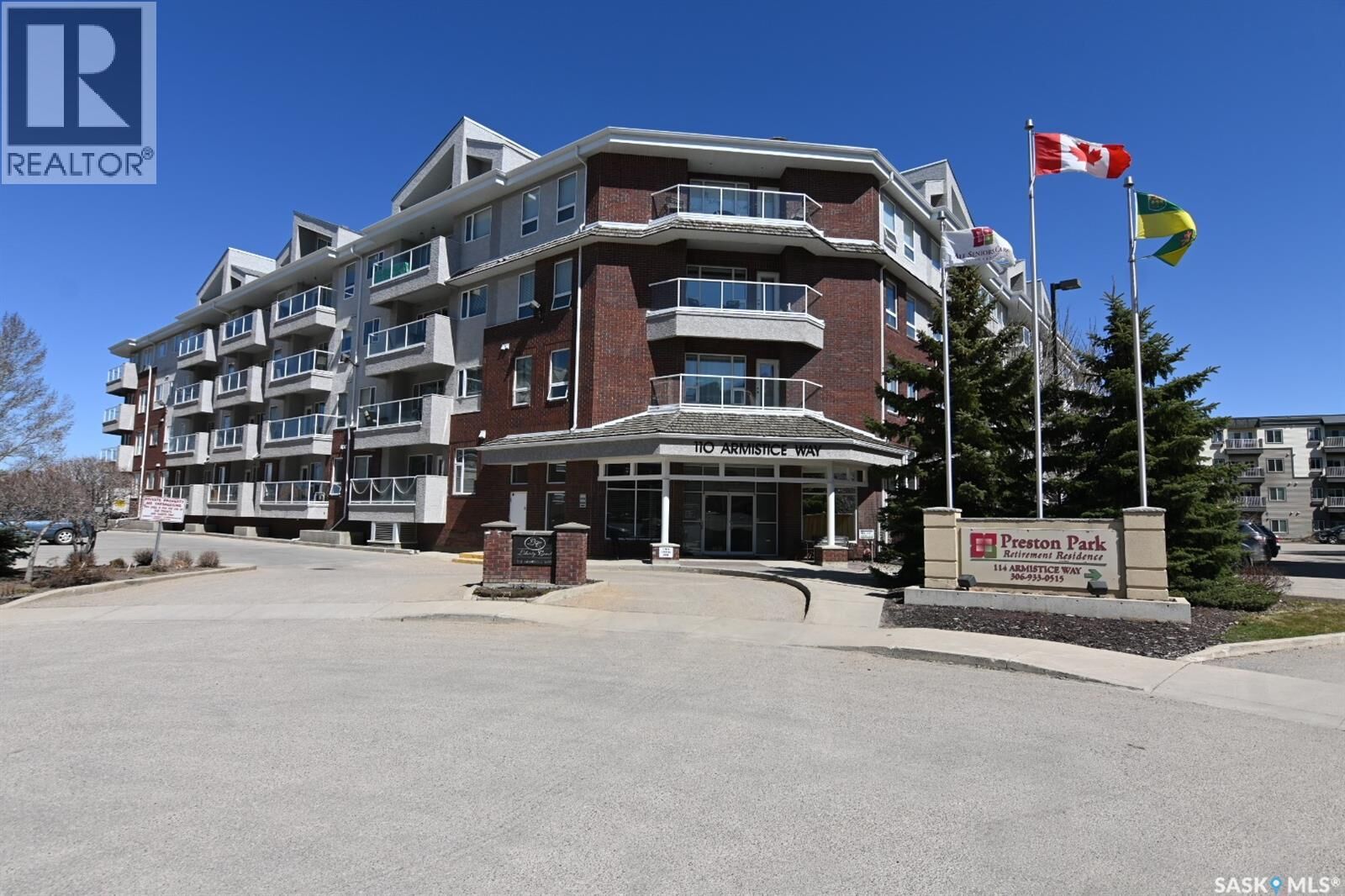 Property Photo:  106 110 Armistice Way  SK S7J 5L8 