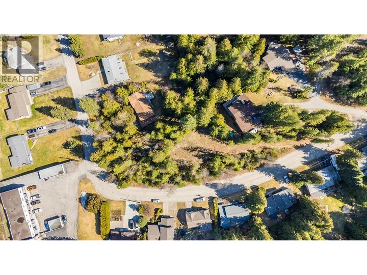1428 Meadowbrook Drive — photo 1