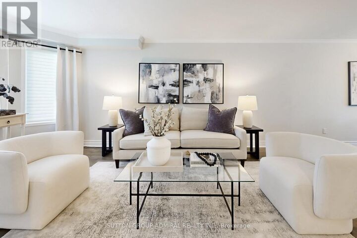 Property Photo:  284 Lancrest Street  ON L1V 6N3 