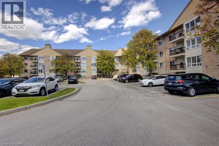 Property Photo:  15 Hofstetter Avenue 108  ON N2A 3Z7 