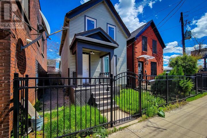 Property Photo:  334 Gage Avenue  ON L8L 7A7 