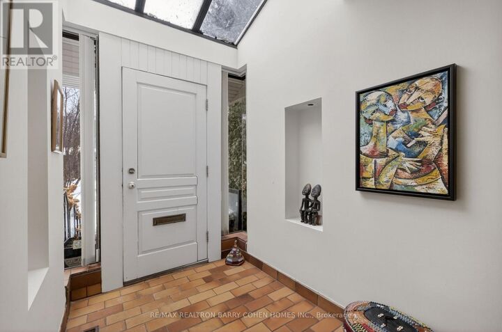Property Photo:  80 Donwoods Drive  ON M4N 2G5 