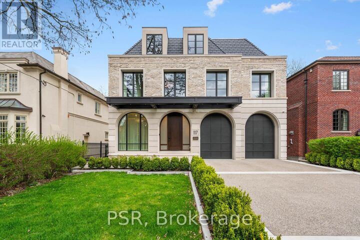 Property Photo:  117 Yonge Boulevard  ON M5M 3H2 