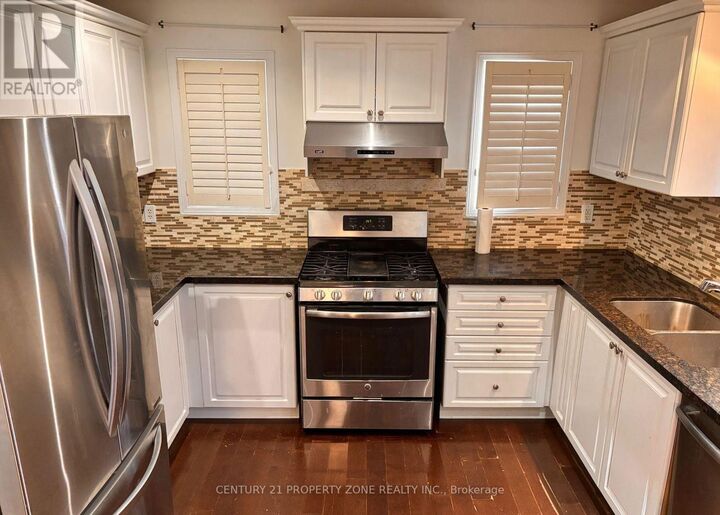 Property Photo:  2201 Crestmont Drive  ON L6M 5A7 