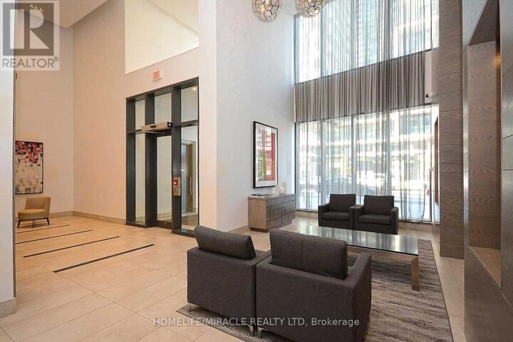 Property Photo:  510 Curran Place 2106  ON L5B 0J8 