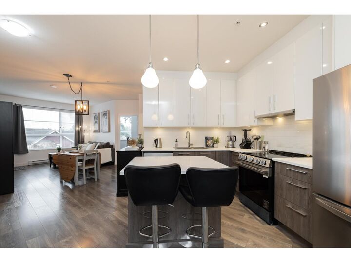 Property Photo:  20829 77A Avenue 418  BC V2Y 0Y5 