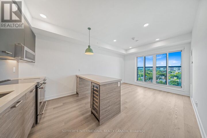Property Photo:  484 Spadina Avenue 505  ON M5S 0E4 