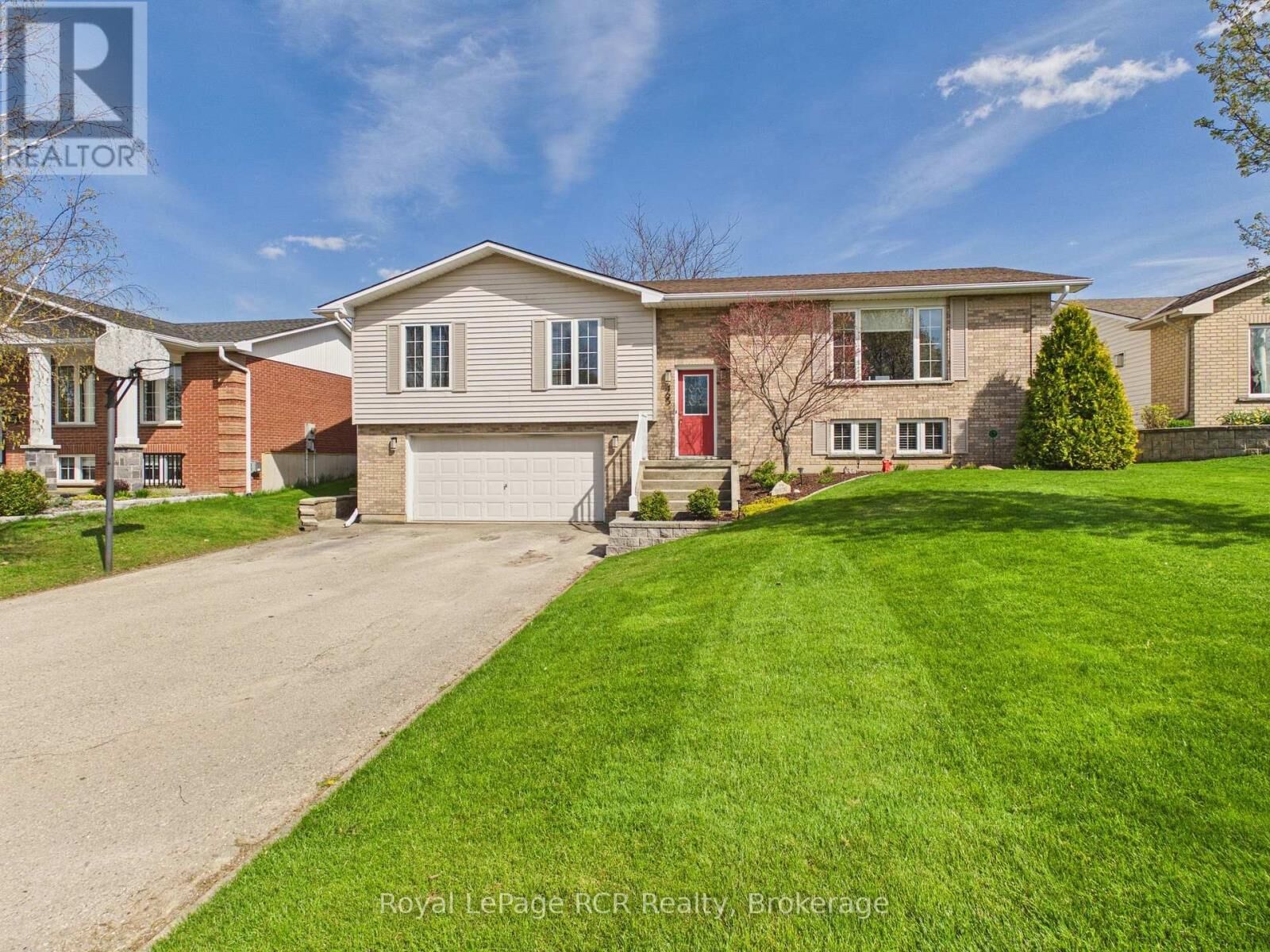 Property Photo:  465 Grandview Road  ON N0G 2W0 