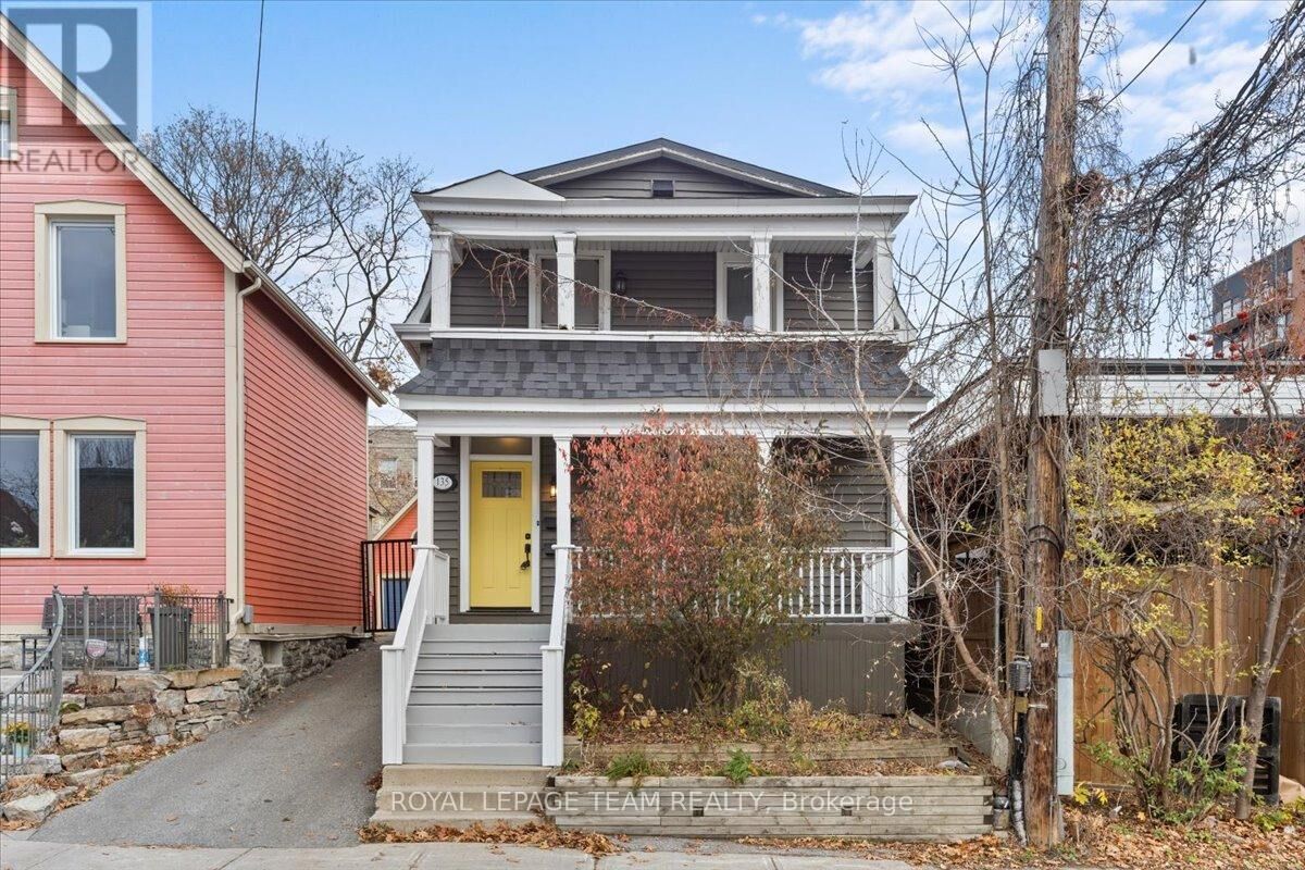 Property Photo:  135 Upper Lorne Place 2  ON K1R 7G8 