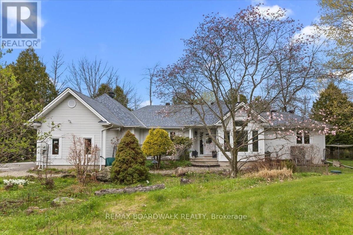 Property Photo:  212 Sheldon Road  ON K0G 1V0 