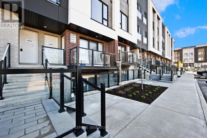 Property Photo:  16 Melbourne Avenue 308B  ON L2P 0G5 