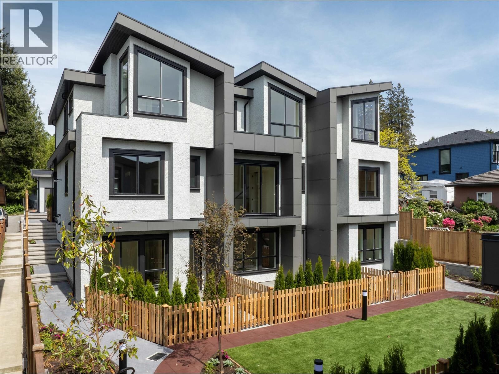 Property Photo:  753 Edgar Avenue 105  BC V3K 2J3 
