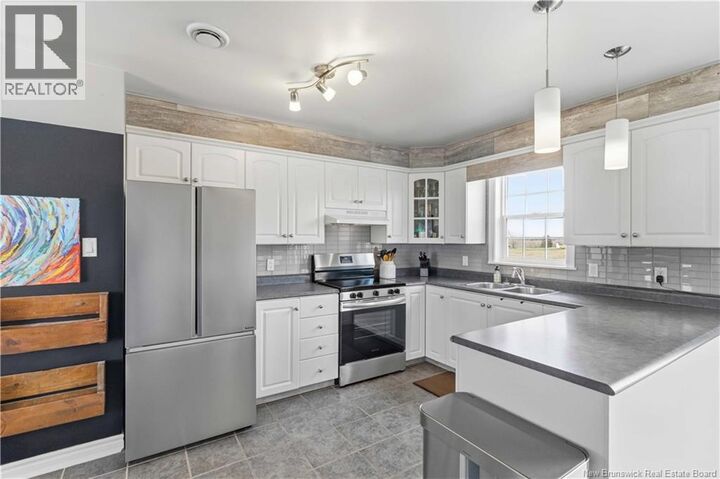 Property Photo:  31 Hallihan Drive  NB E2V 0C2 