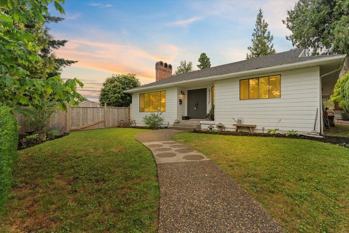 Property Photo:  47500 Swallow Crescent  BC V2P 7R4 