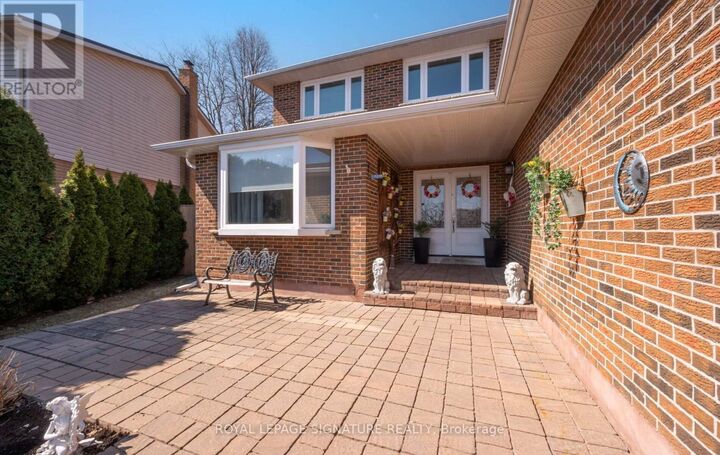 Property Photo:  250 Plymouth Trail  ON L3Y 6G7 