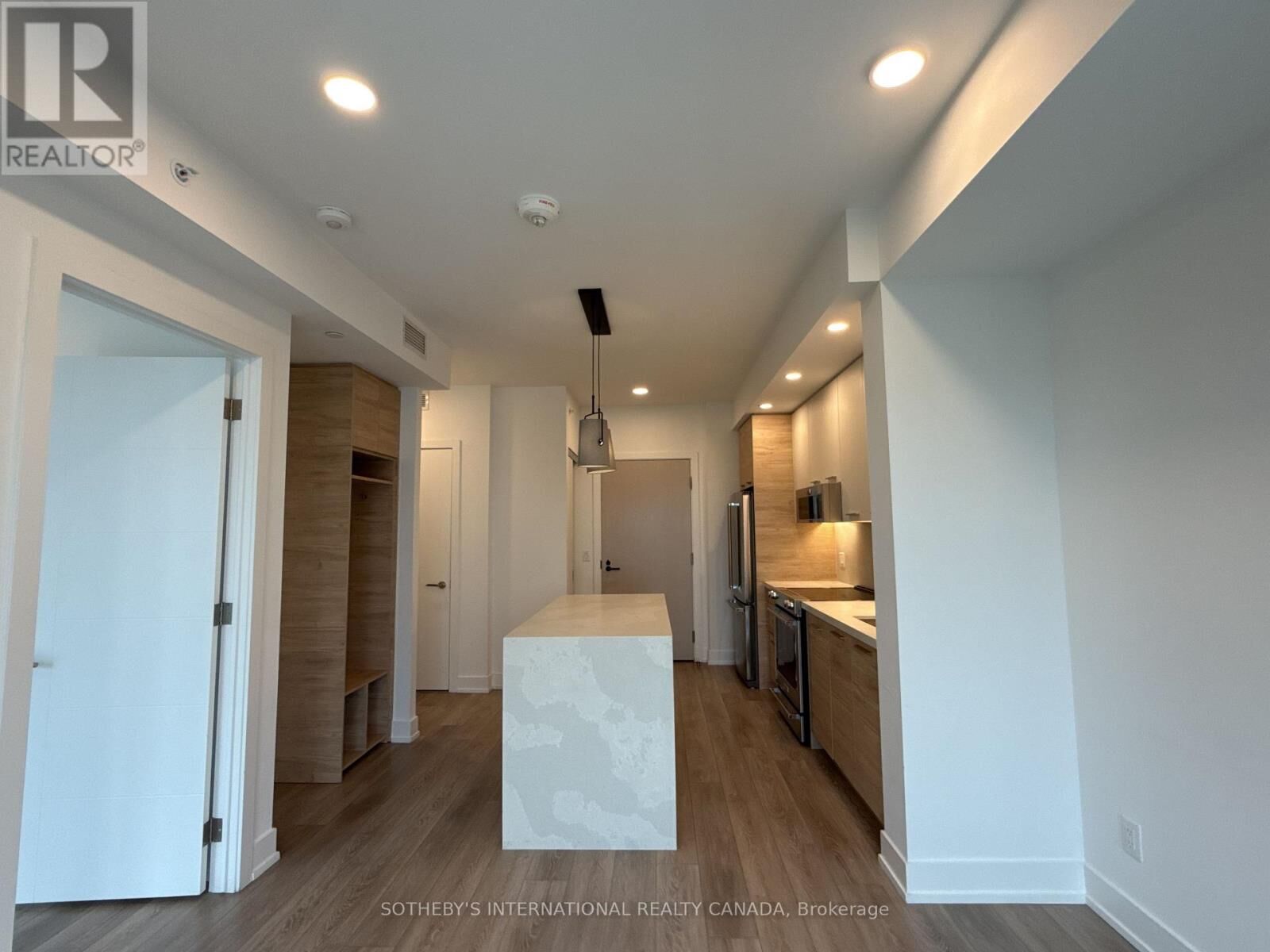 Property Photo:  200 Redpath Avenue 3608  ON M4P 0E6 